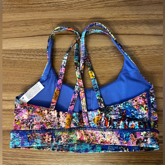 Lululemon sports bra - Picture 2 of 3